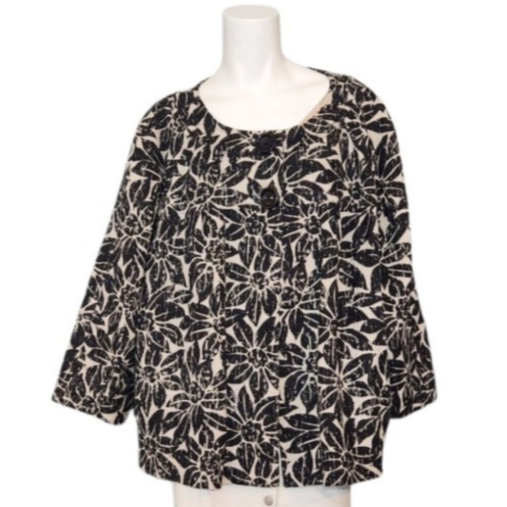 Michael Kors Linen  Floral 2 button, 3/4 Sleeve Jacket - Picture 2 of 10